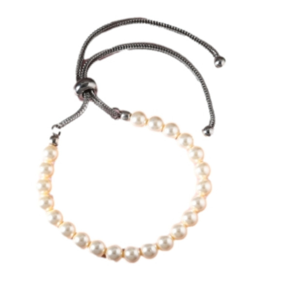 STAINLESS STEEL SIMULATED PEARL BOLO BRACELET - Picture 1 of 4